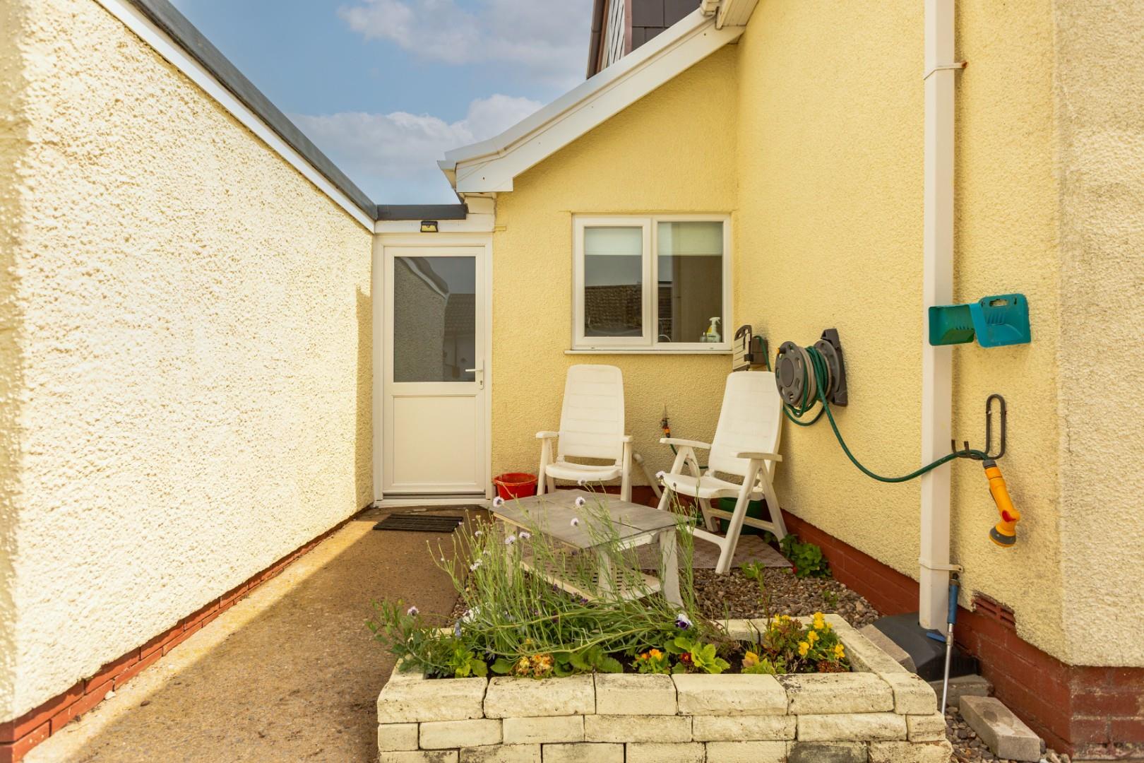 Whitestone Avenue, Bishopston, Murton, Swansea, SA3 3DA